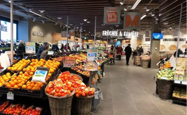 Migros Einkaufszentrum Zänti Volketswil